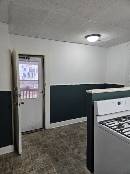 Building Photo - 1105 Wheeler St