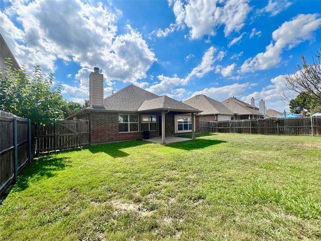 Building Photo - 5423 Childress Dr