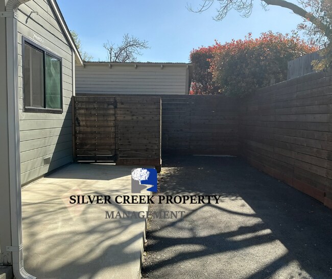 Building Photo - Charming and Beautifully Remodeled 2-Bedroom in the Downtown Pleasanton!