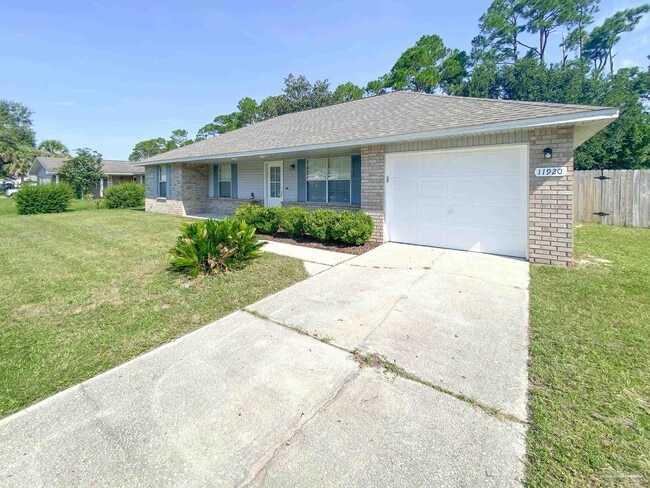 Building Photo - 11920 Longwood Dr