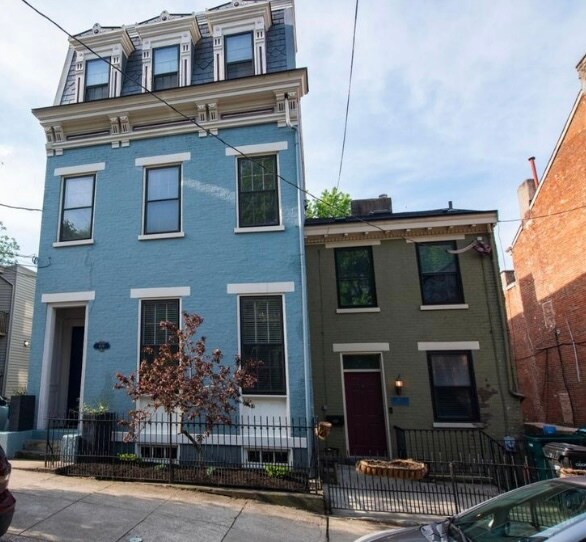 Primary Photo - 409 Milton St