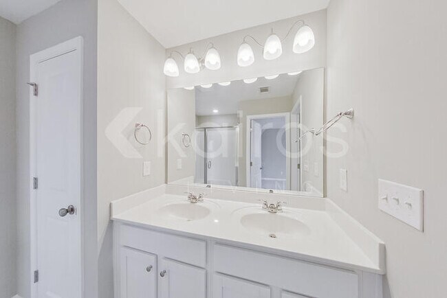 Building Photo - 5016 Cobalt Fls Bnd