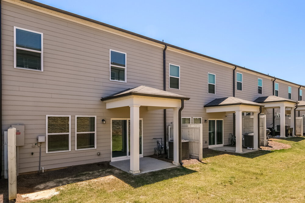 Building Photo - 1672 Villageside Ct