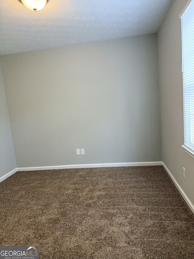 Building Photo - 3990 GA-92