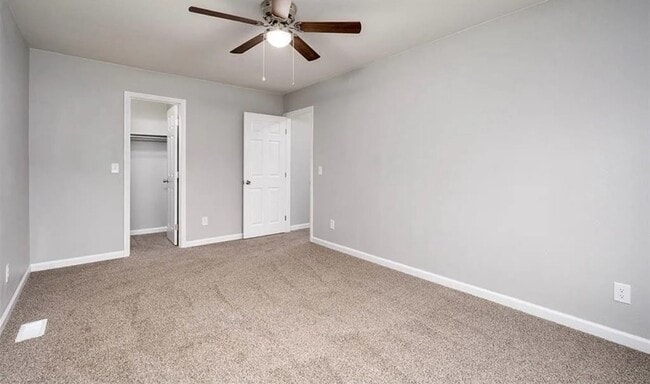 Building Photo - Beautifully Remodeled 2 Bed 1 Bathroom Home!