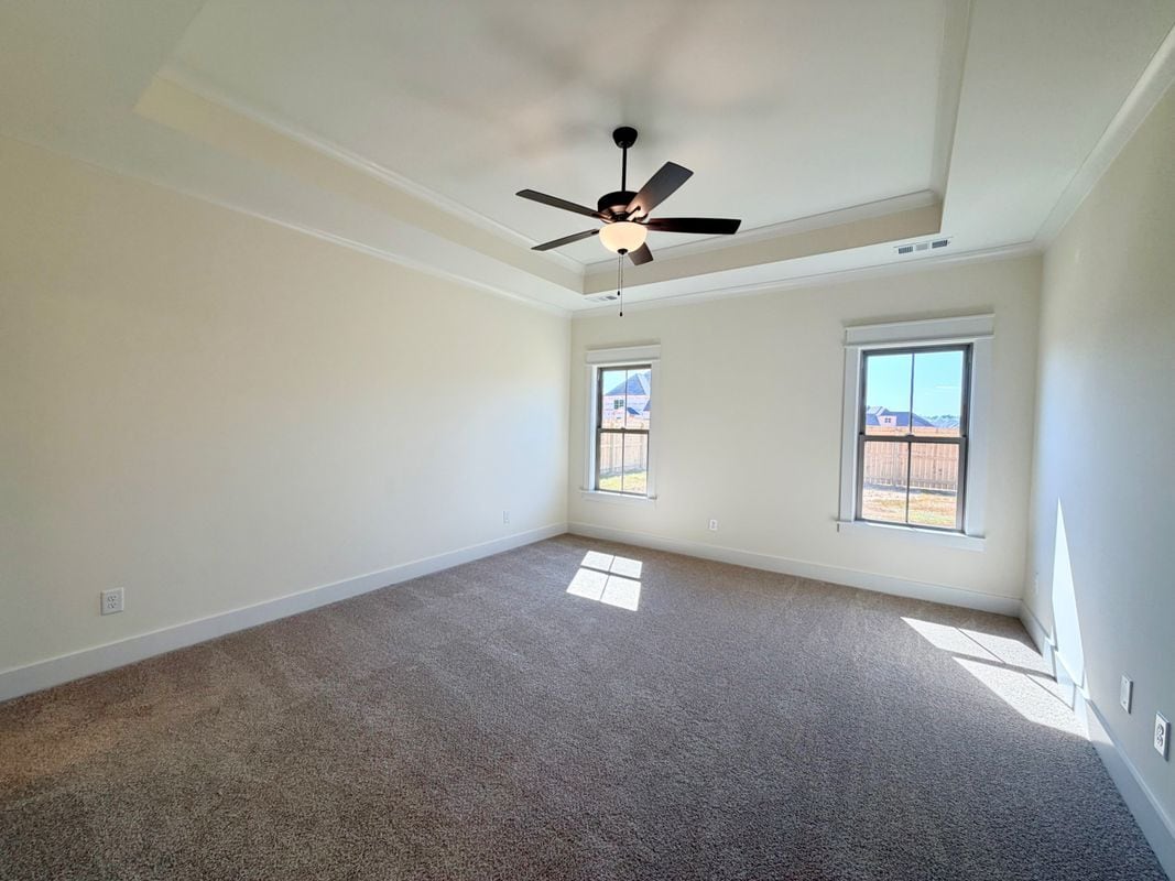 Building Photo - 609 Bristleleaf Path