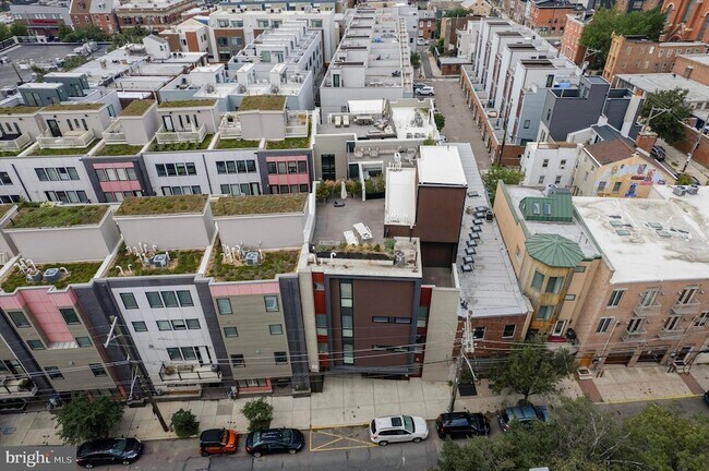 Building Photo - 620 N 3rd St