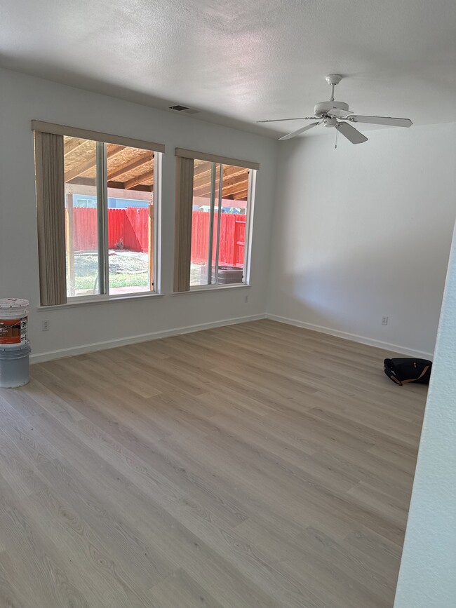 Building Photo - 5415 Etherington Ct