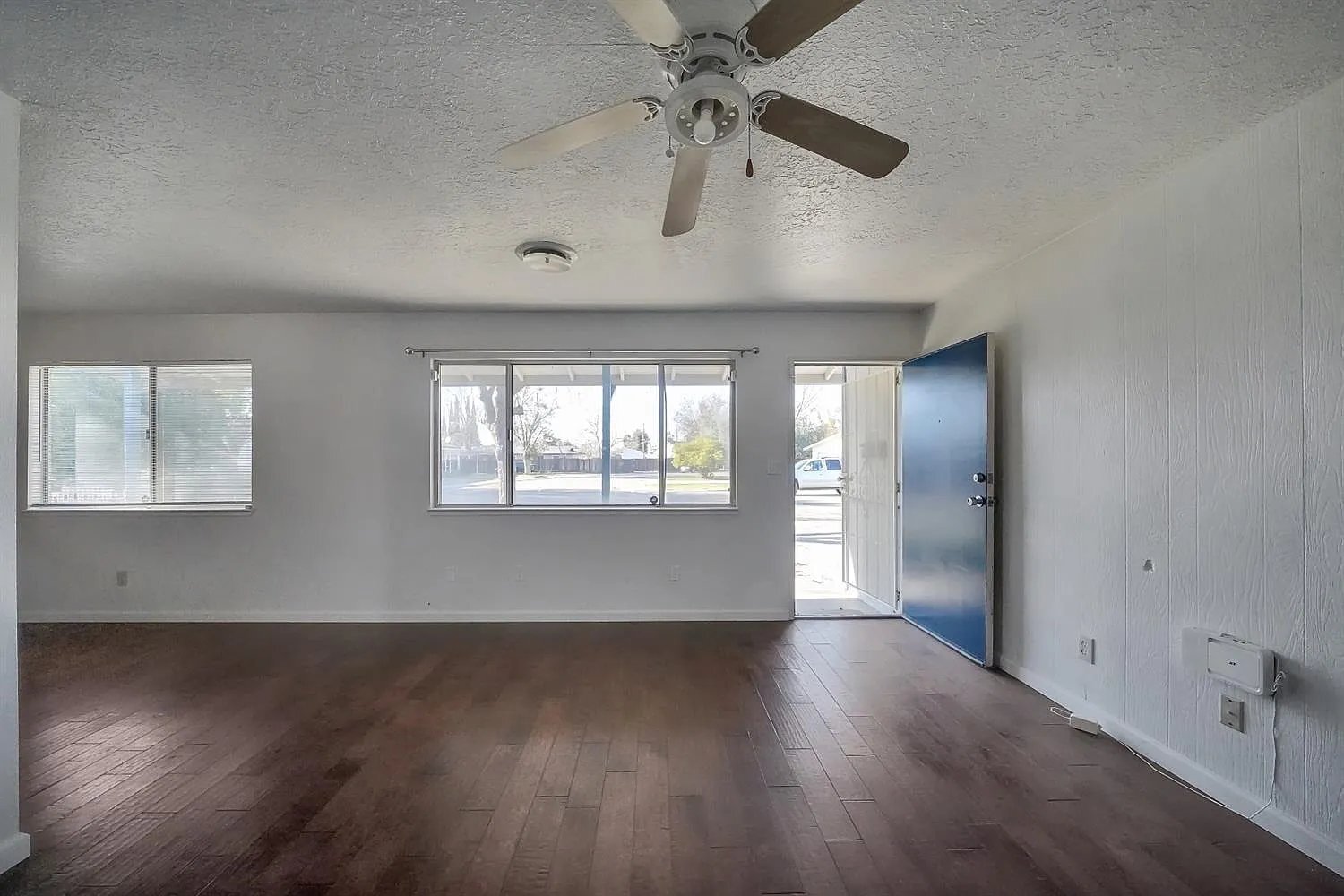 Building Photo - 1101 Snead Dr