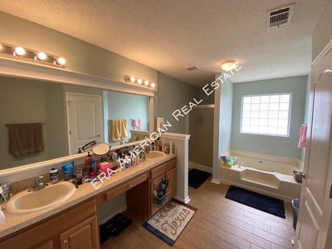 Building Photo - 2205 Gozo Ct