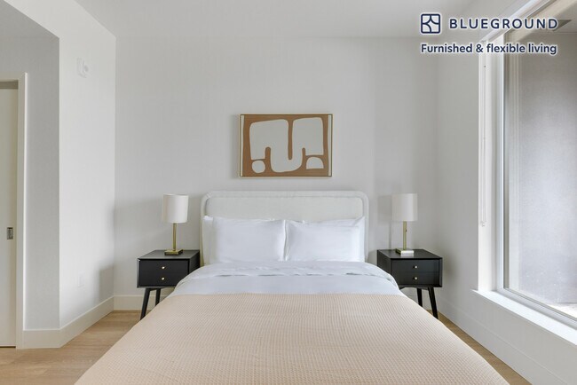 Building Photo - 1 Adrian Ct