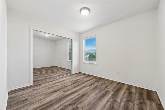 Building Photo - 230 Debus Dr