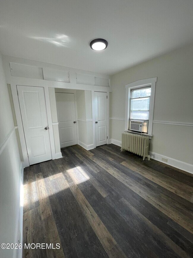Building Photo - 37 E Gloucester Pike