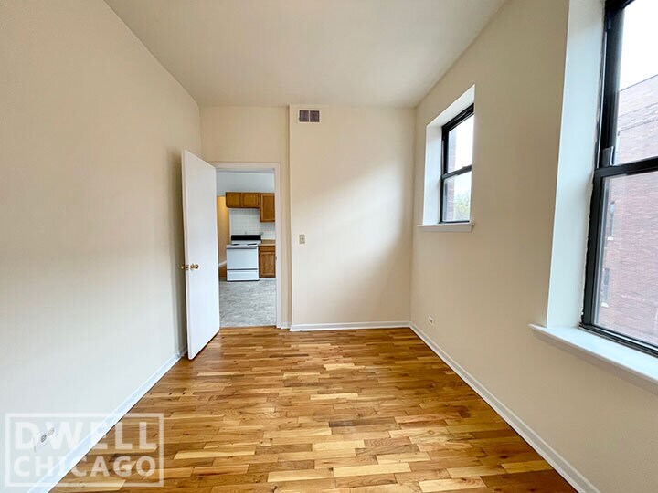 Building Photo - 2315 N Kedzie Blvd