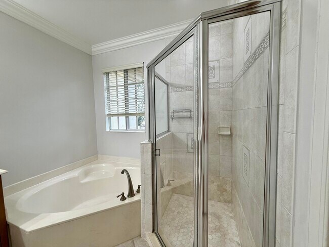 Building Photo - 7447 Briella Dr