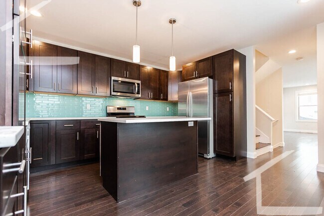 Building Photo - 474 Fulton St