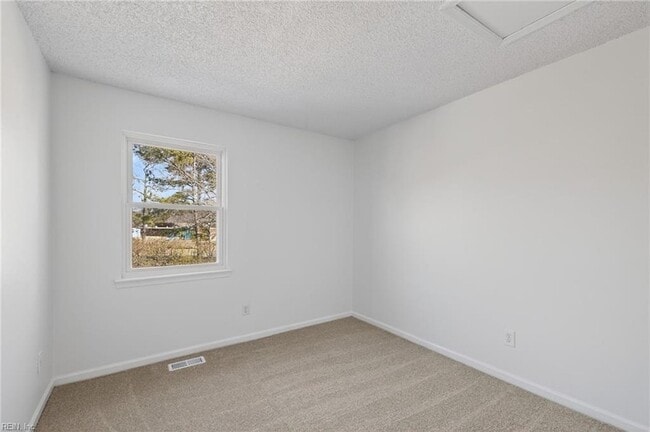 Building Photo - 4738 Greenlaw Dr