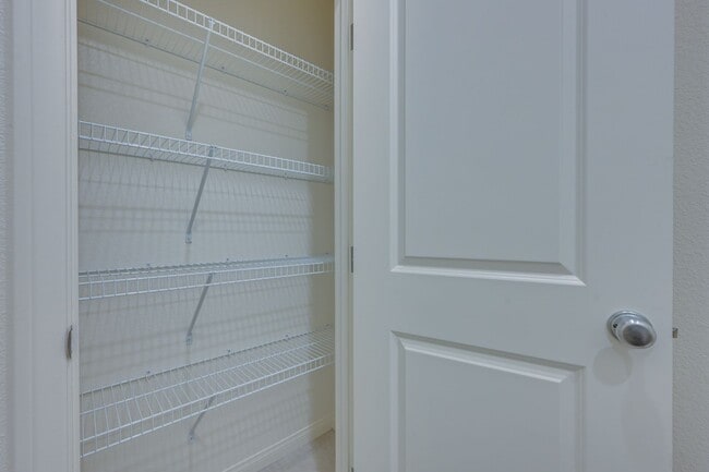 Building Photo - New House!!! Inspirada!!! Across from future Community Pool/Park!!! Tankless water heater!!