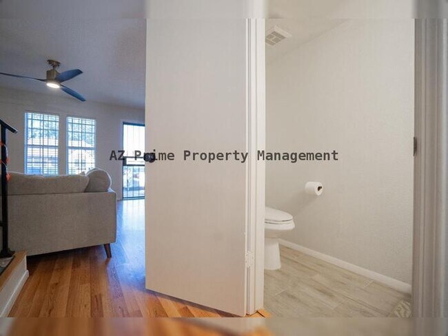 Building Photo - 8111 W Wacker Rd