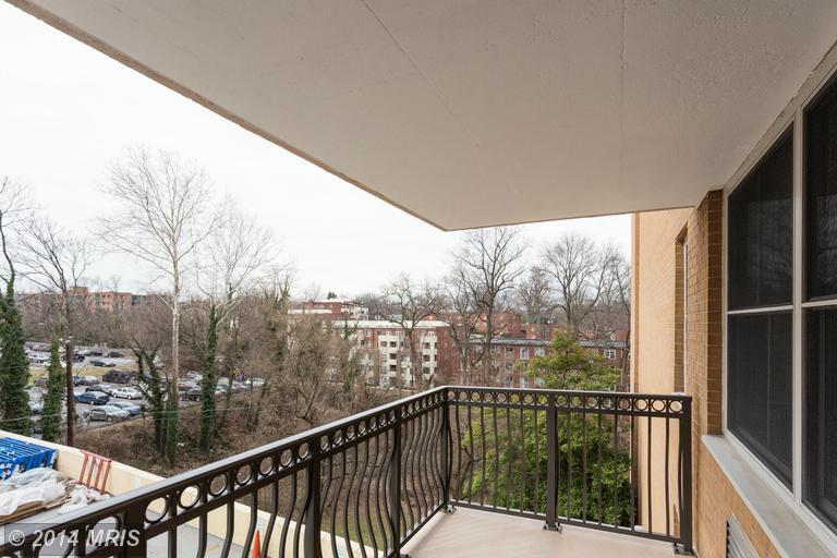 Balcony - 2030 N. Adams Street