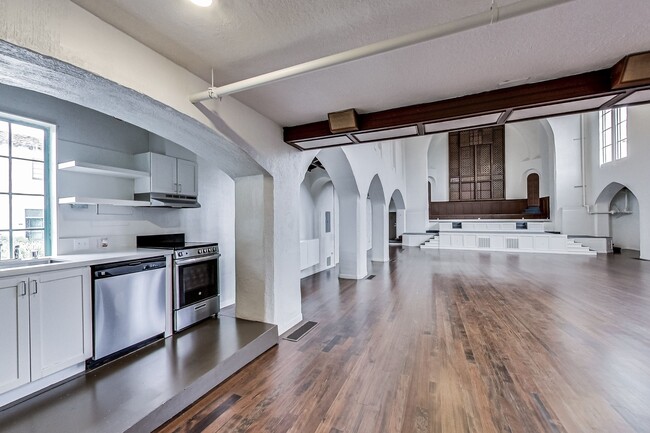 Floorplan - The Rose on Bond