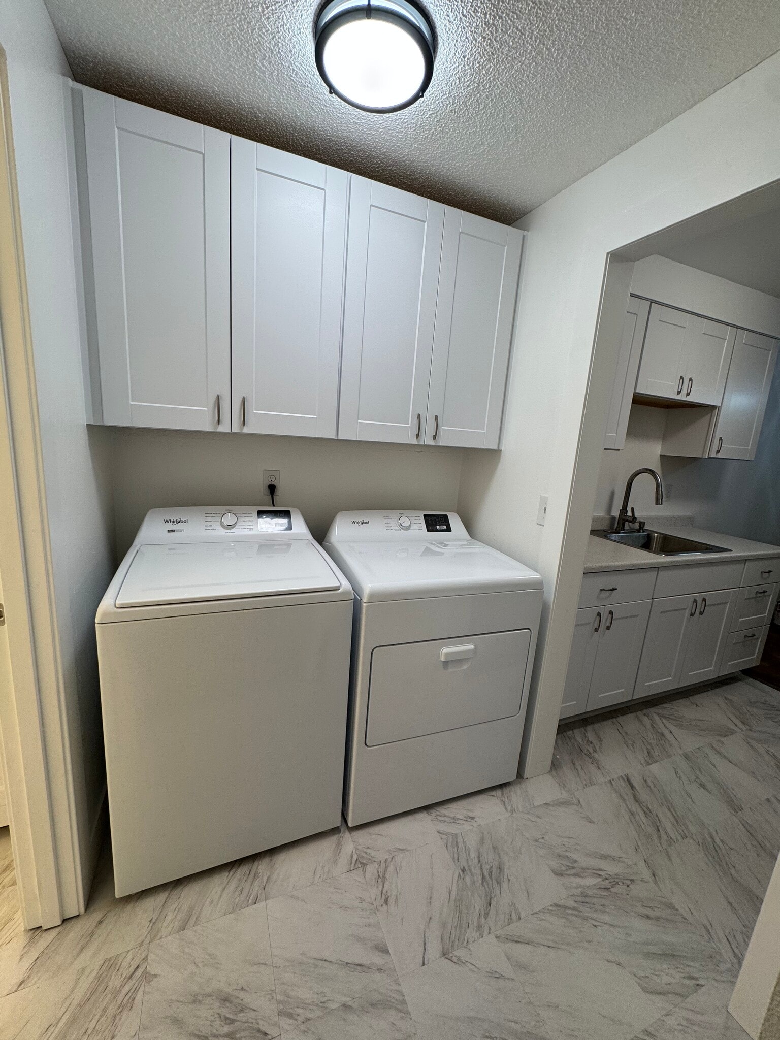 Building Photo - 3622 E 13th St