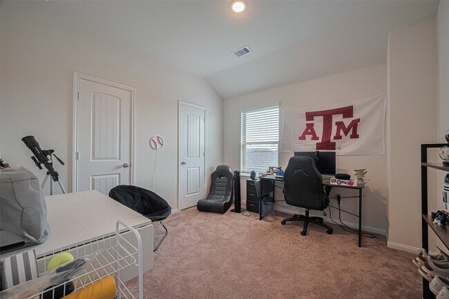 Building Photo - 308 Morning Dove Trl