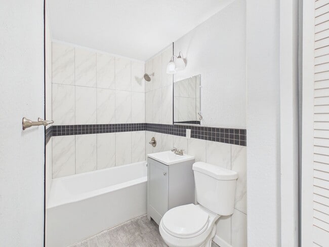 Building Photo - 4620 S Hayden St