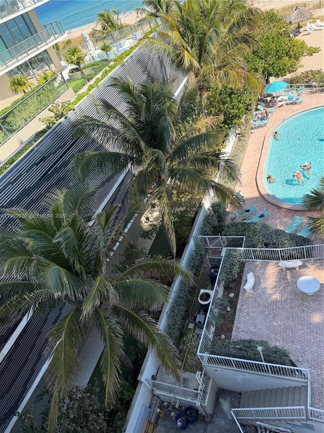 Building Photo - 710 N Ocean Blvd