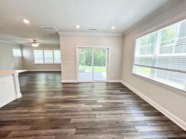 Building Photo - Like new 4BR house in Tryon, Wake Forest
