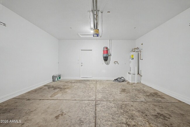 Building Photo - 8770 W Wood Dr