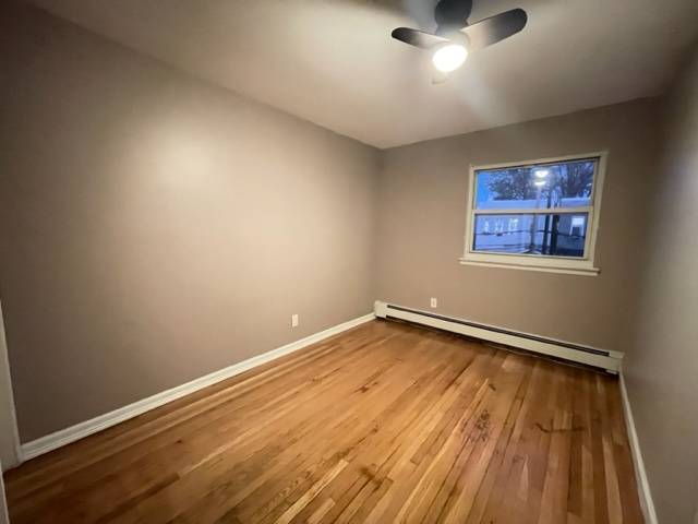 Building Photo - 1927 Wallace Ave