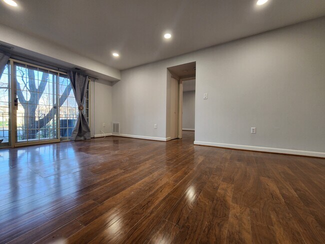 Building Photo - 3839 Saint Barnabas Rd