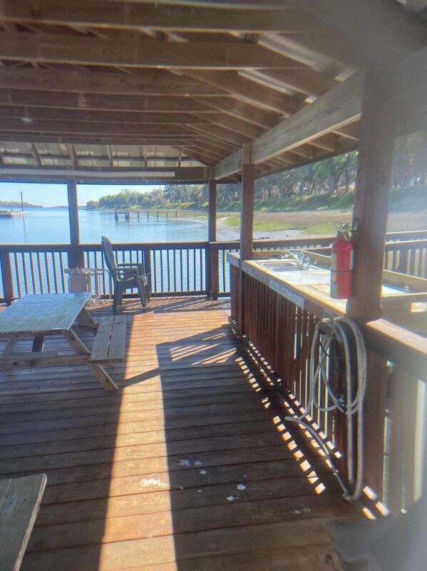 Building Photo - 1231 Ladys Island Dr
