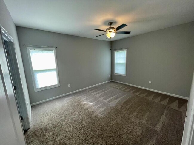 Building Photo - 1364 McNeill Pond Rd