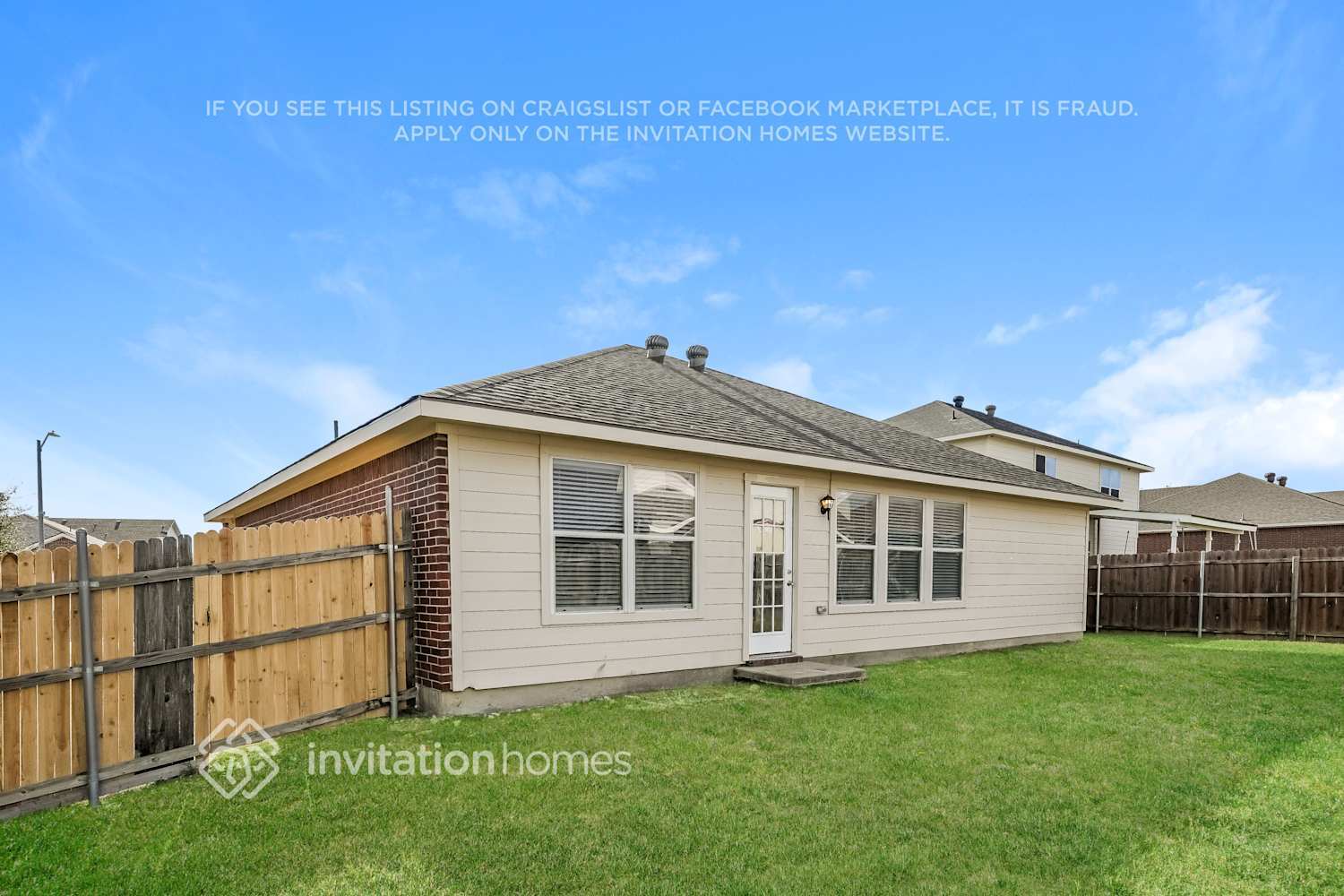 Building Photo - 409 Heritage Dr