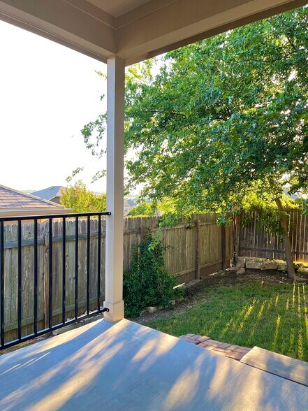 Building Photo - 10228 Crescendo Ln