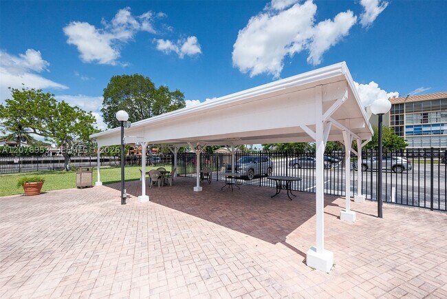 Building Photo - 801 Three Islands Boulevard
