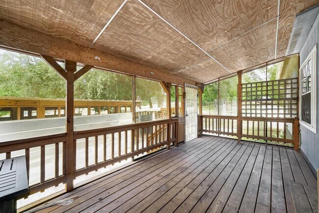 Building Photo - 7807 Williamson Creek Drive