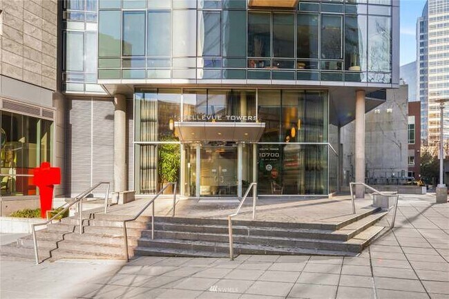 Building Photo - 10700 NE 4th St