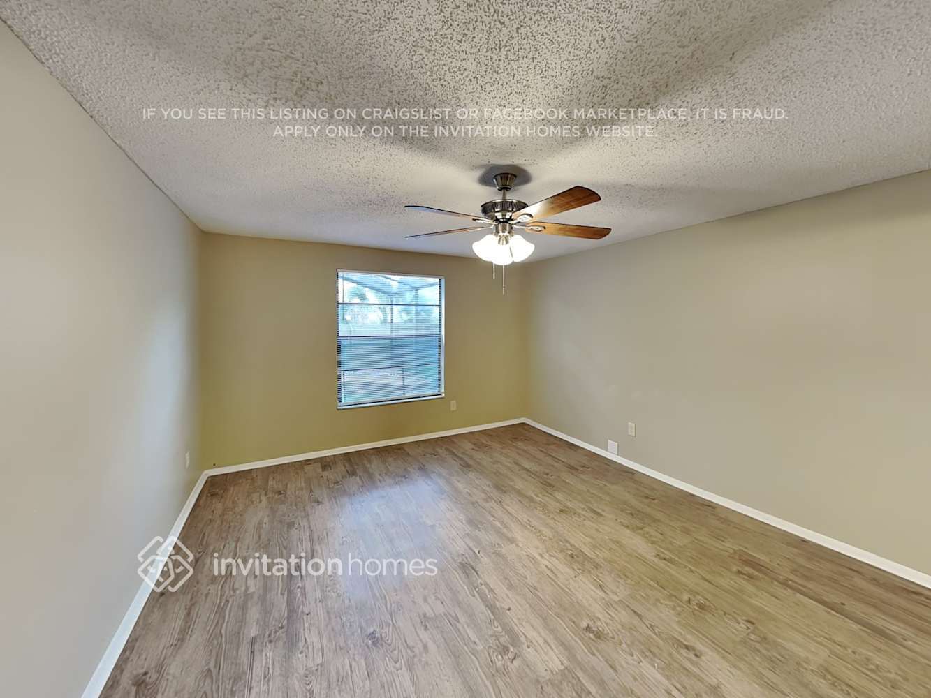 Building Photo - 703 Redondo Dr