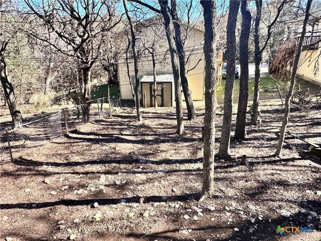 Building Photo - 899 Hillyer St