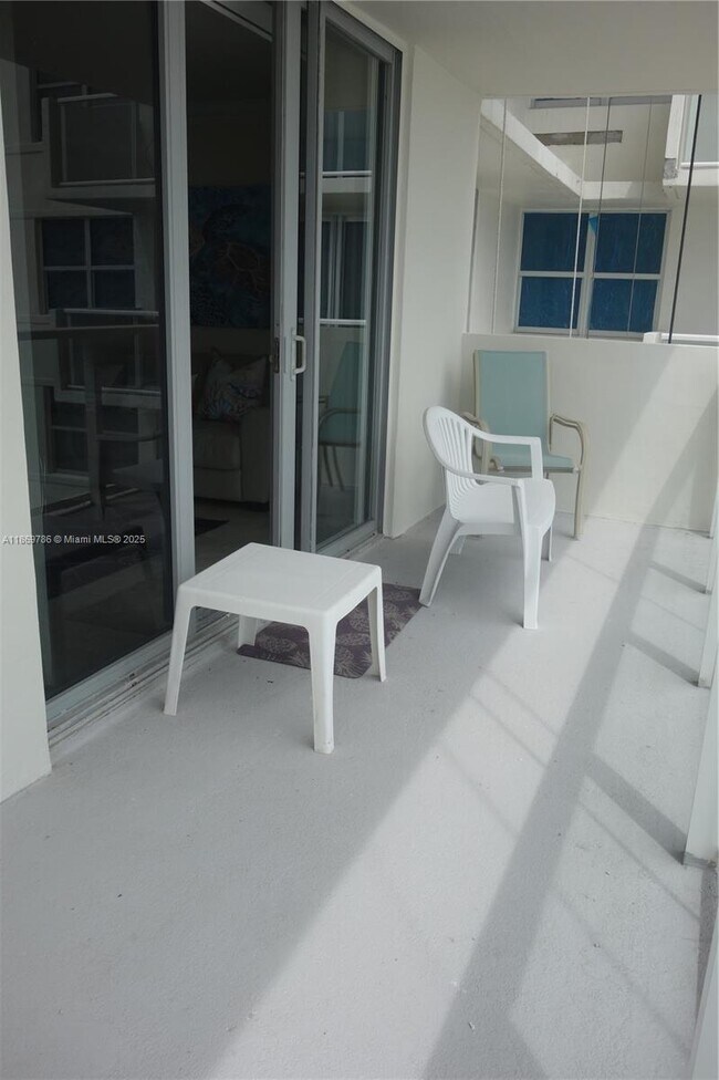 Building Photo - 5701 Collins Ave