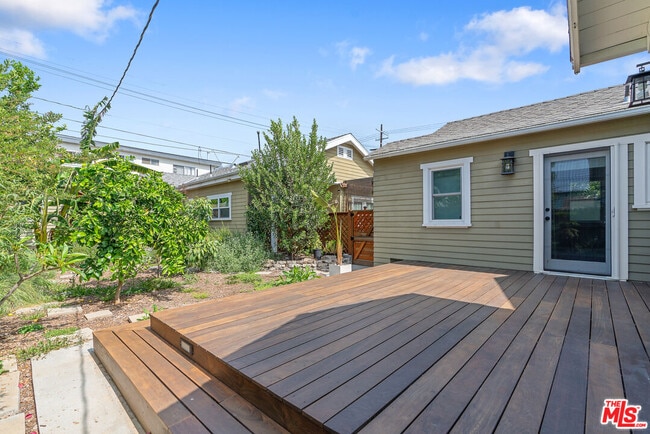 Building Photo - 4609 W 17th St