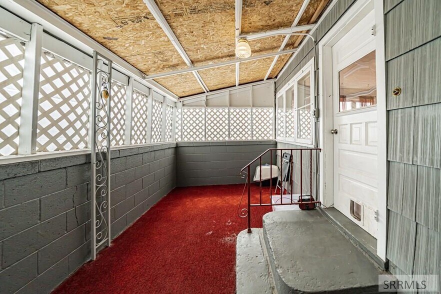 Building Photo - 2910 E Lincoln Rd