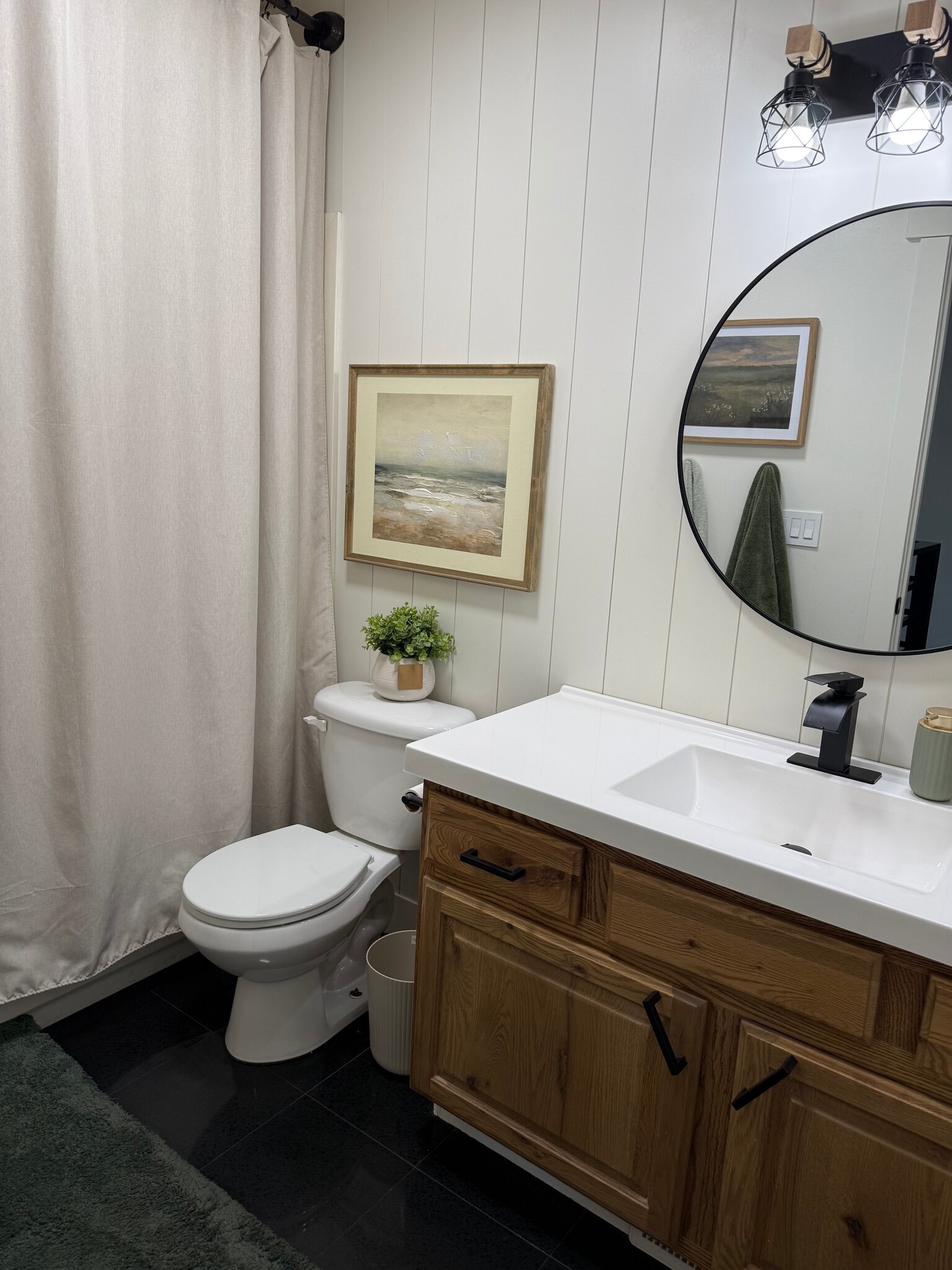 Guest bathroom - 3835 S Main St