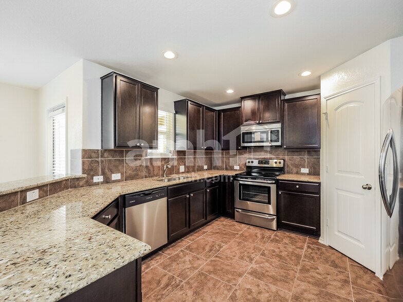 Building Photo - 11703 Clamoun Cir