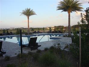 Building Photo - 15555 Honeybell Dr