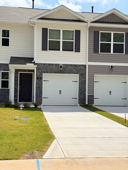 Primary Photo - 313 Cherry Laurel Dr