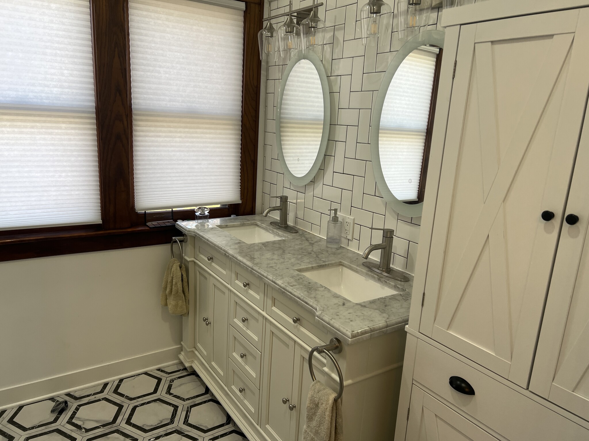 Building Photo - 2379 N 65th St